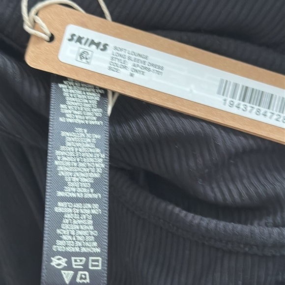 SKIMS Soft Lounge Dress Long Sleeve Square Neck Bodycon Maxi Onyx Black NWT M - Picture 8 of 9